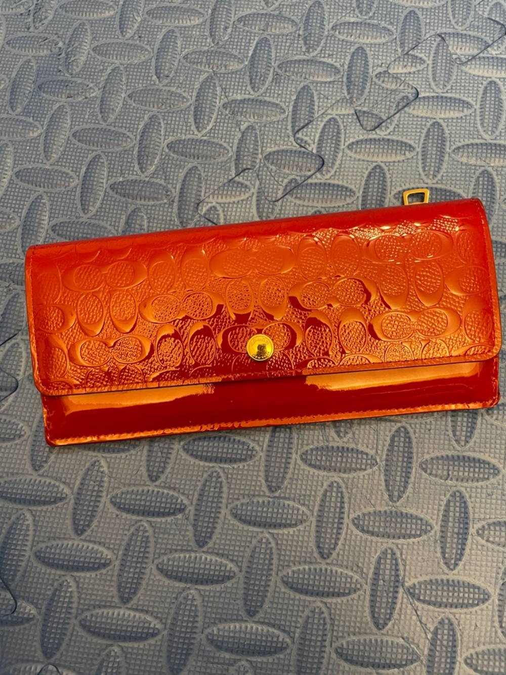 Red Coach envelope wallet